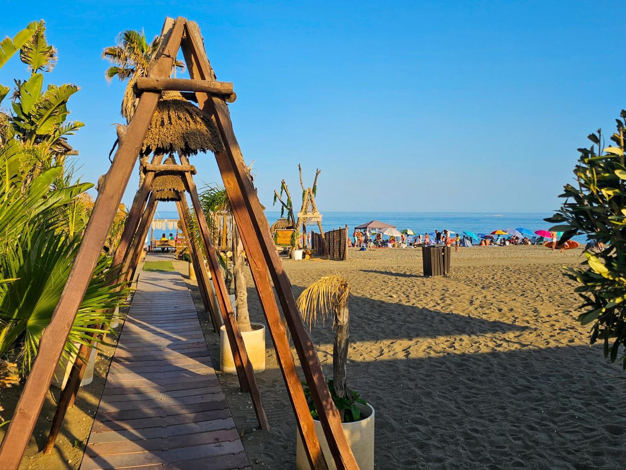 Yeti Atico Beach - Alojamientos La Torre Torre Del Mar Esterno foto